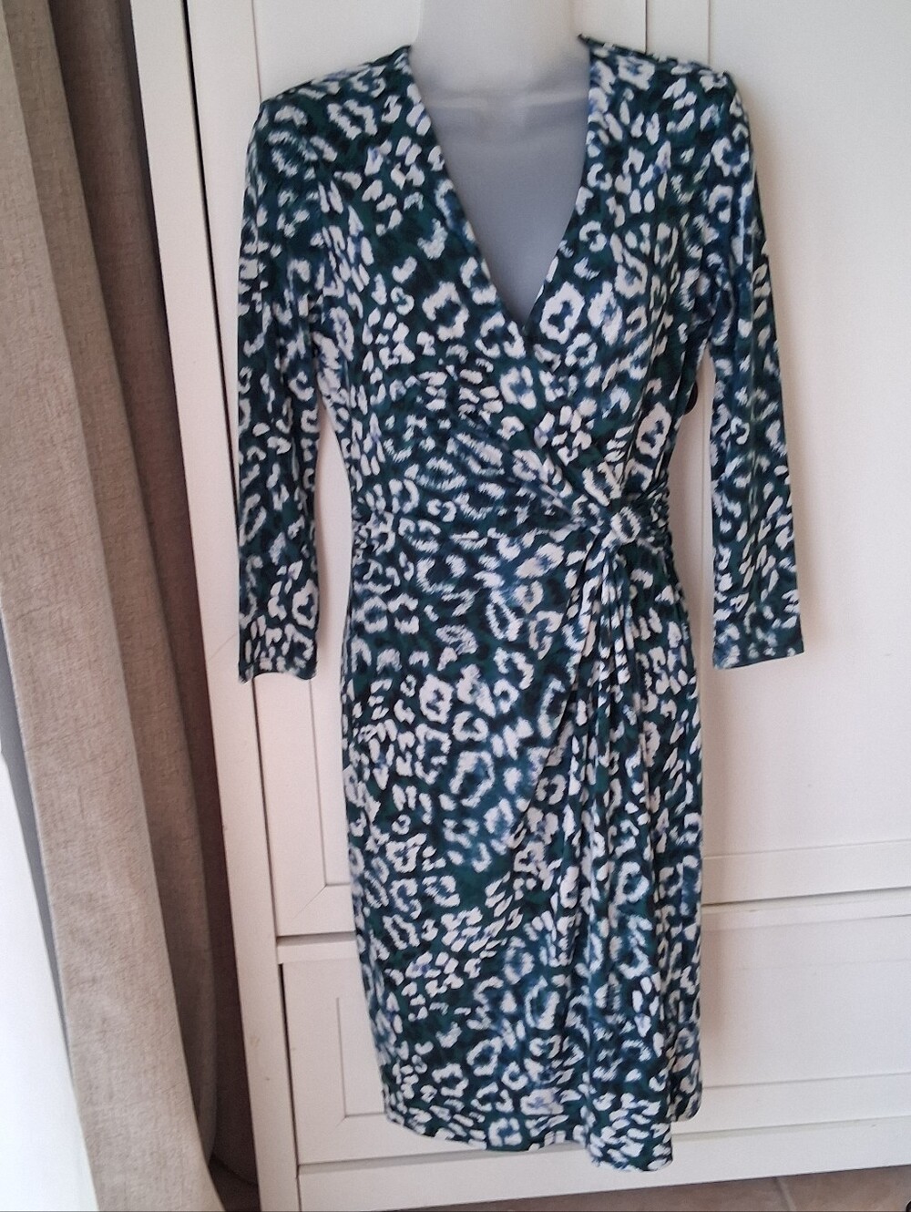 Anne Klein Animal-Print Surspkice Mock Wrap Dress Sz 2 EUC